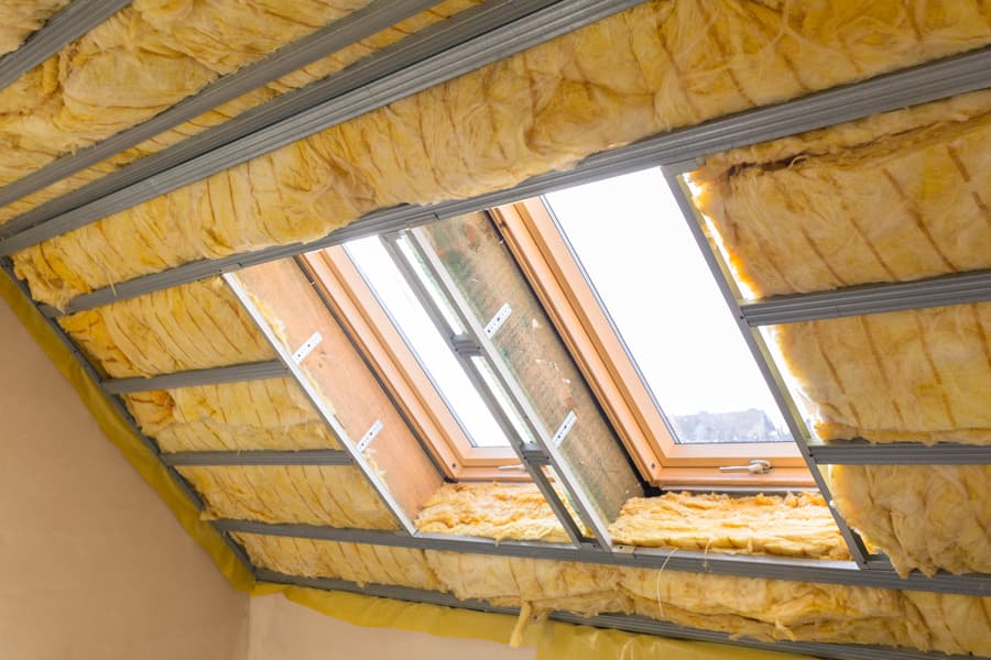 storage/website/roof-img-hero.jpg © Istock/Patryk_Kosmide